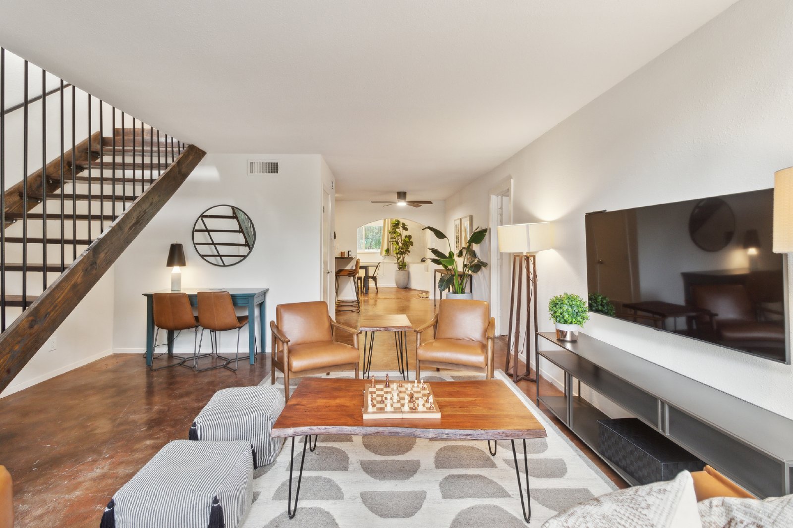 1501 Rockdale Circle - B property image