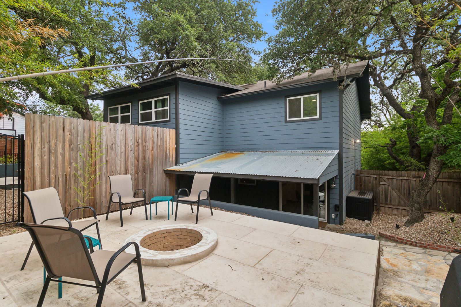 1501 Rockdale Circle - A property image