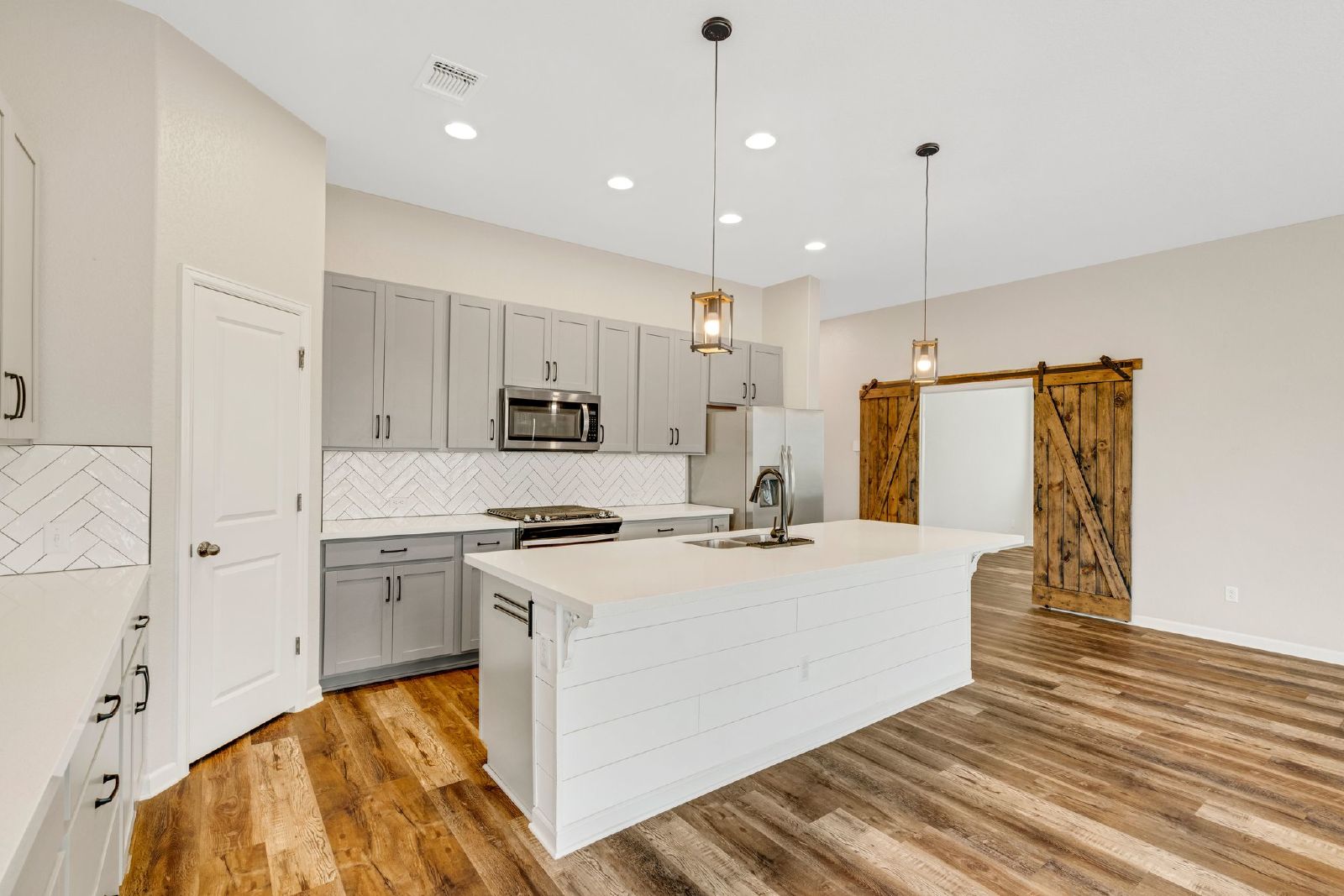 104 Joseph Hawkins Lane - 1 property image