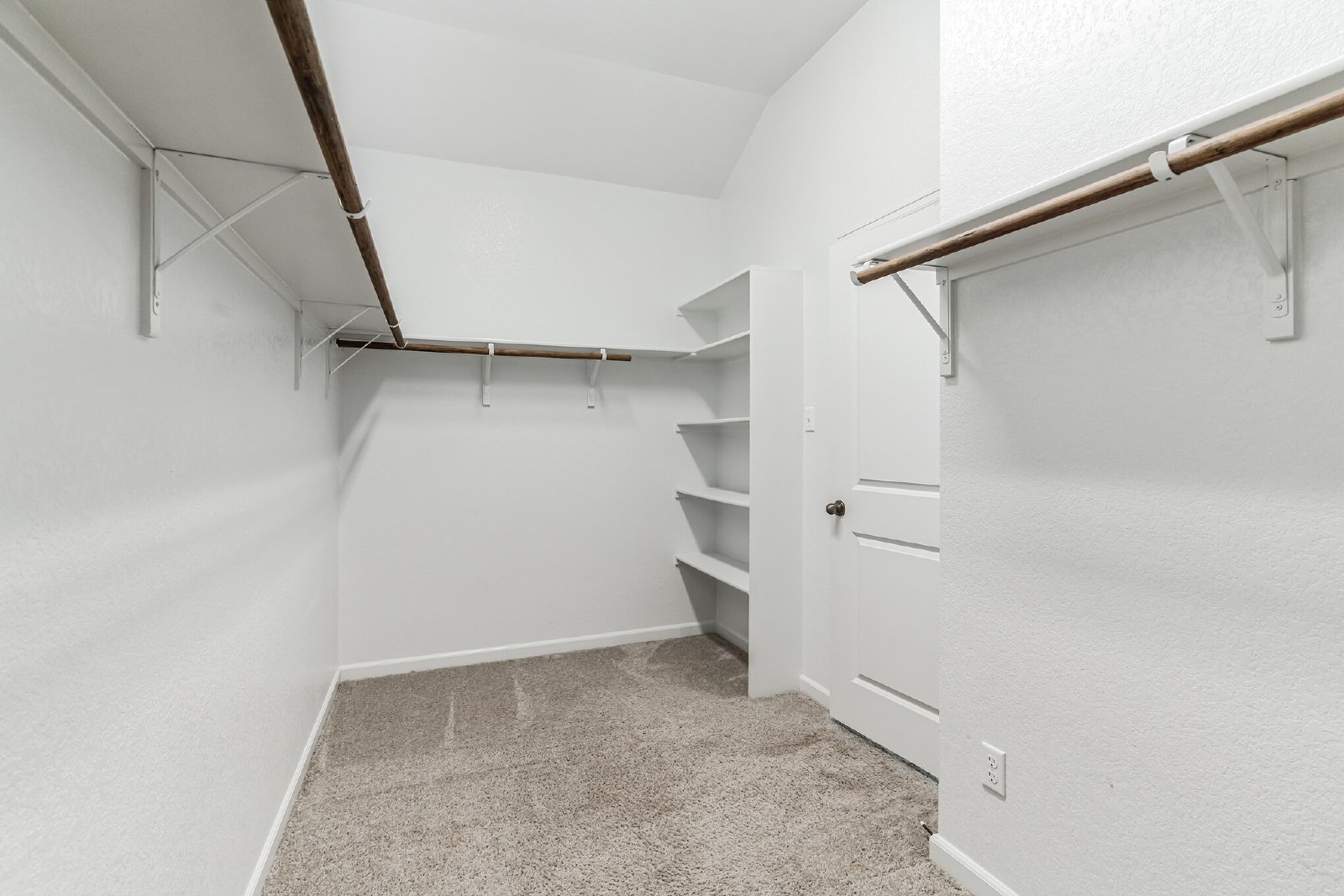 104 Joseph Hawkins Lane - 1 property image