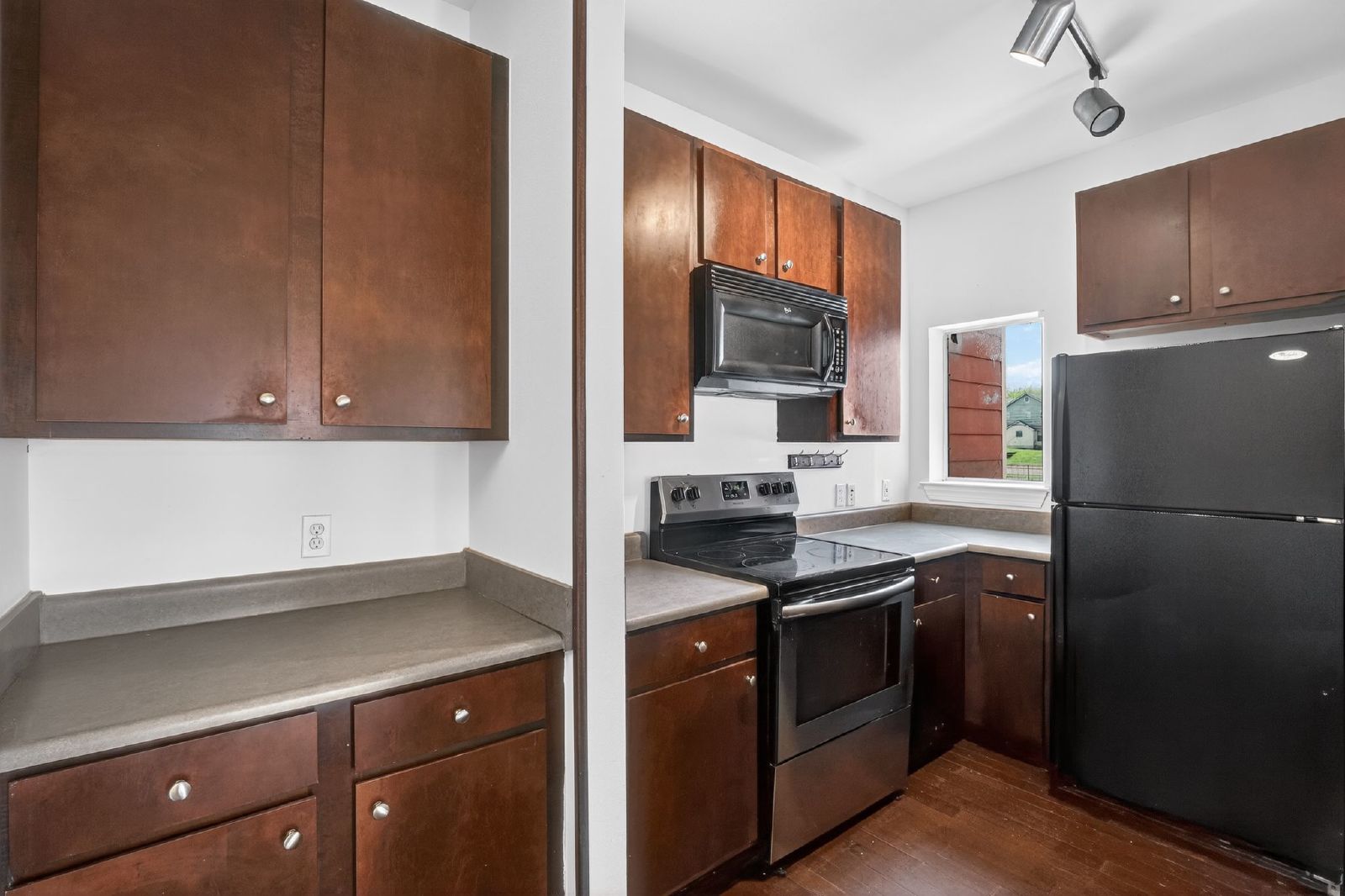 1901 Crossing Place #2202 - 1 property image