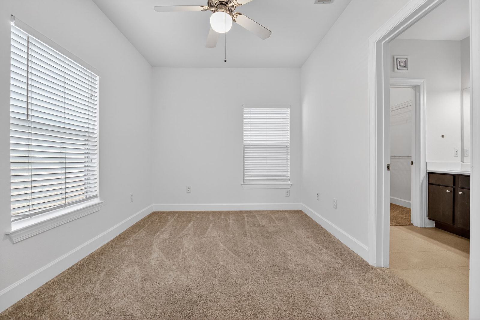 1901 Crossing Place #2202 - 1 property image