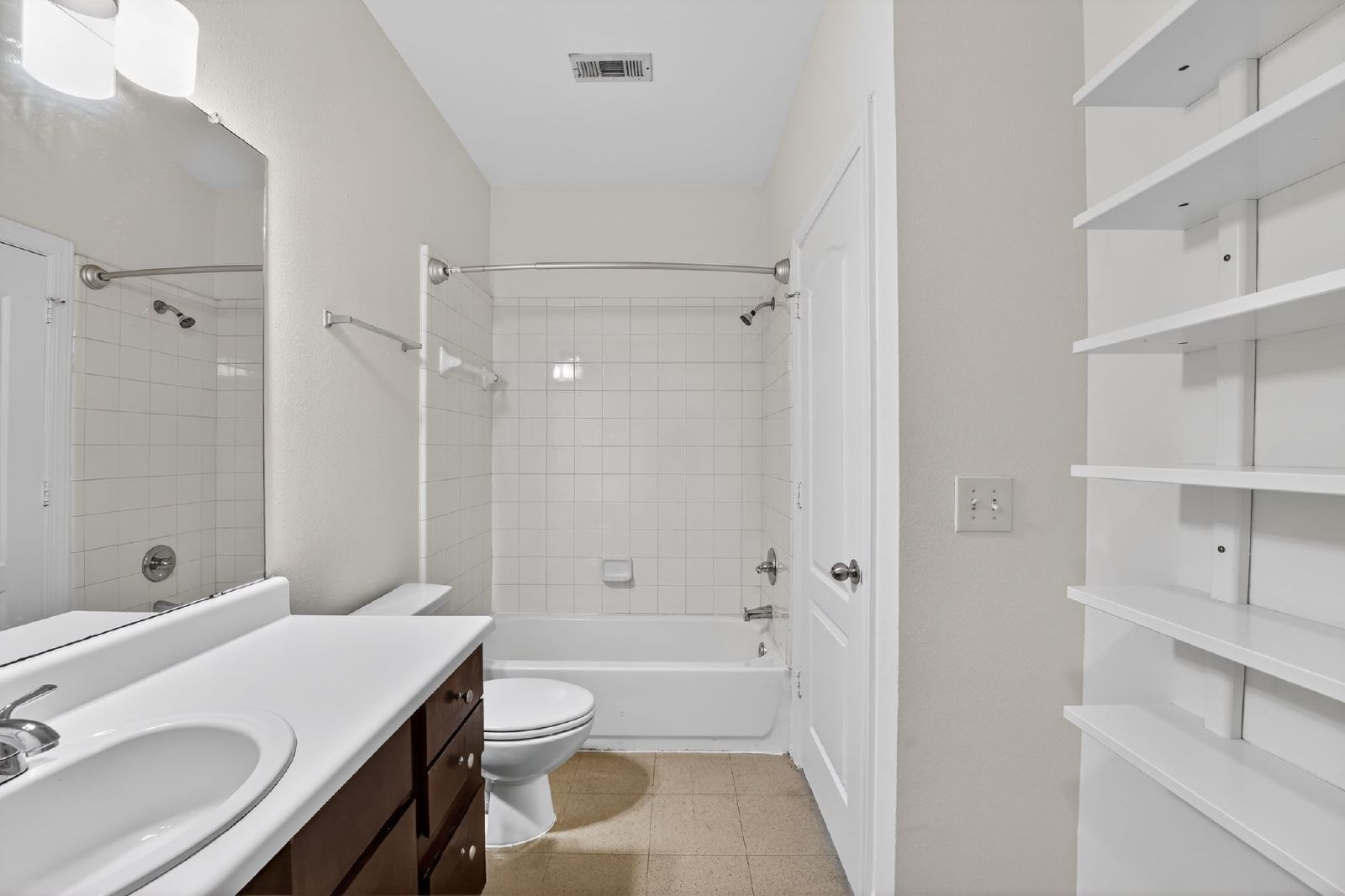 1901 Crossing Place #2202 - 1 property image