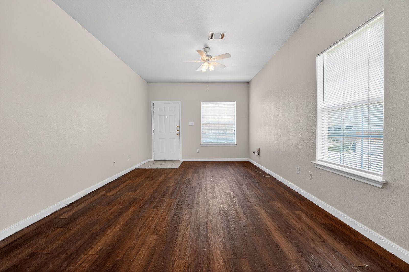 2831 Southampton Way - A property image