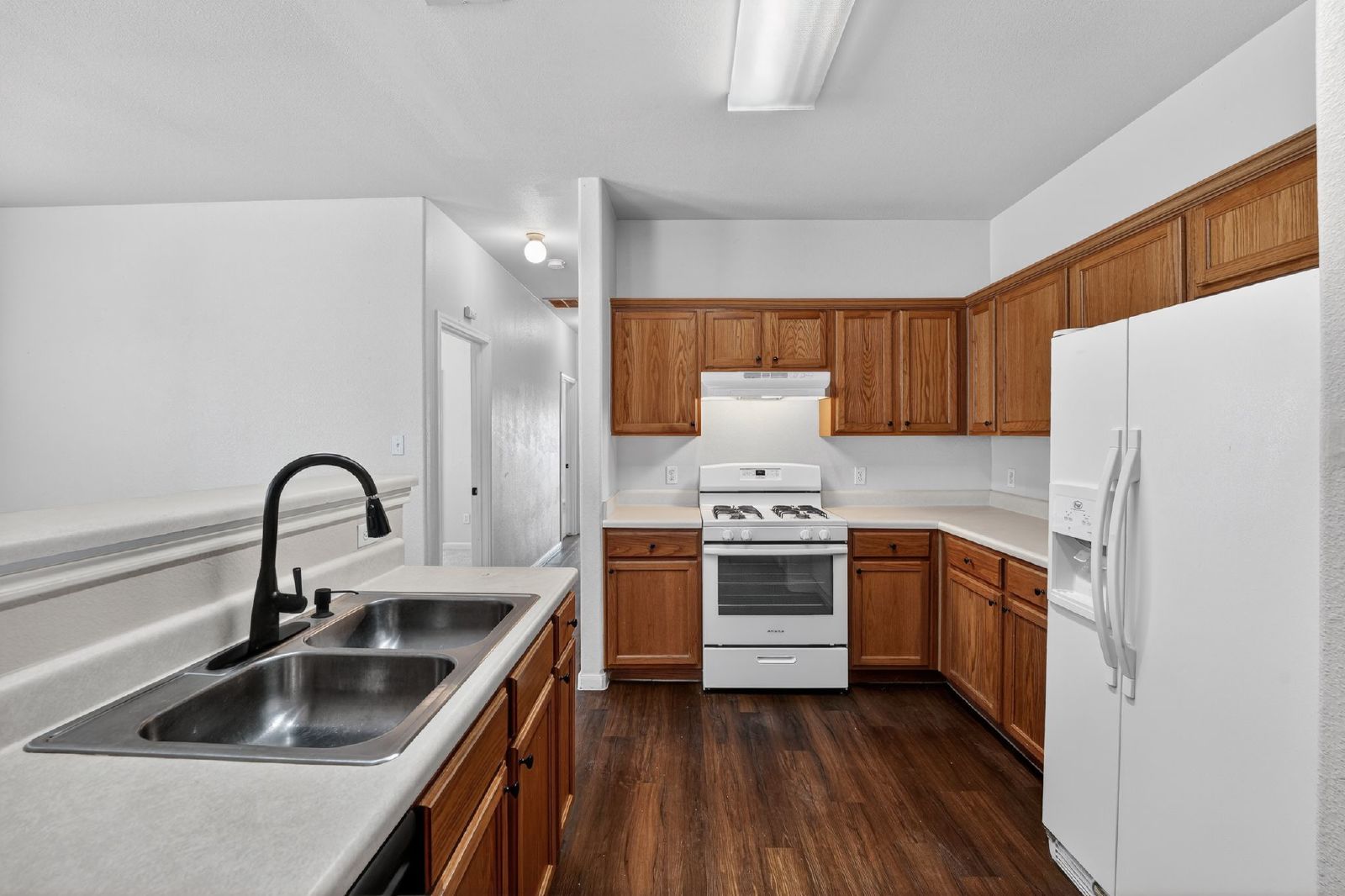 2831 Southampton Way - A property image