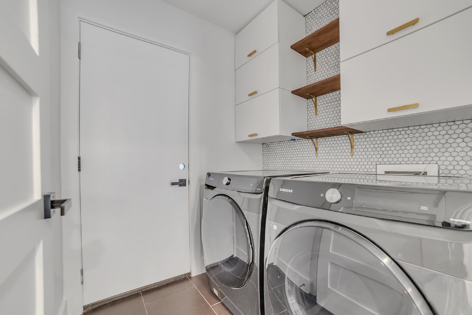 3505 Pinnacle Road - 1 property image