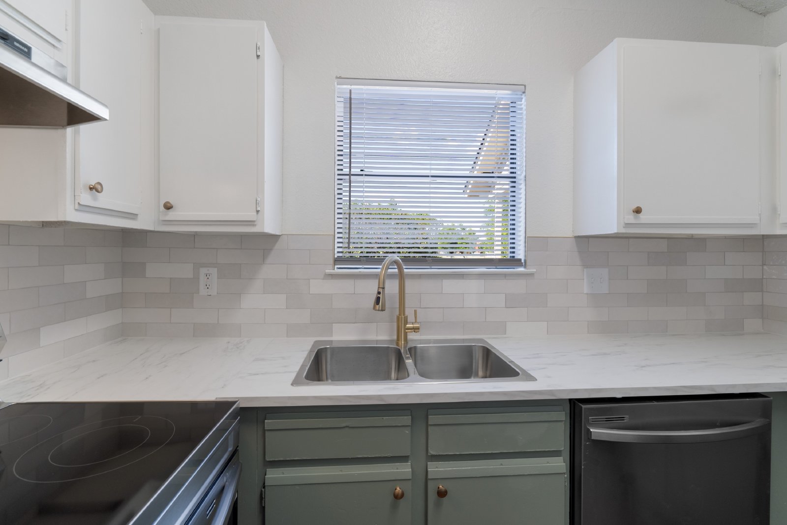 2909 West Slaughter Lane - B property image