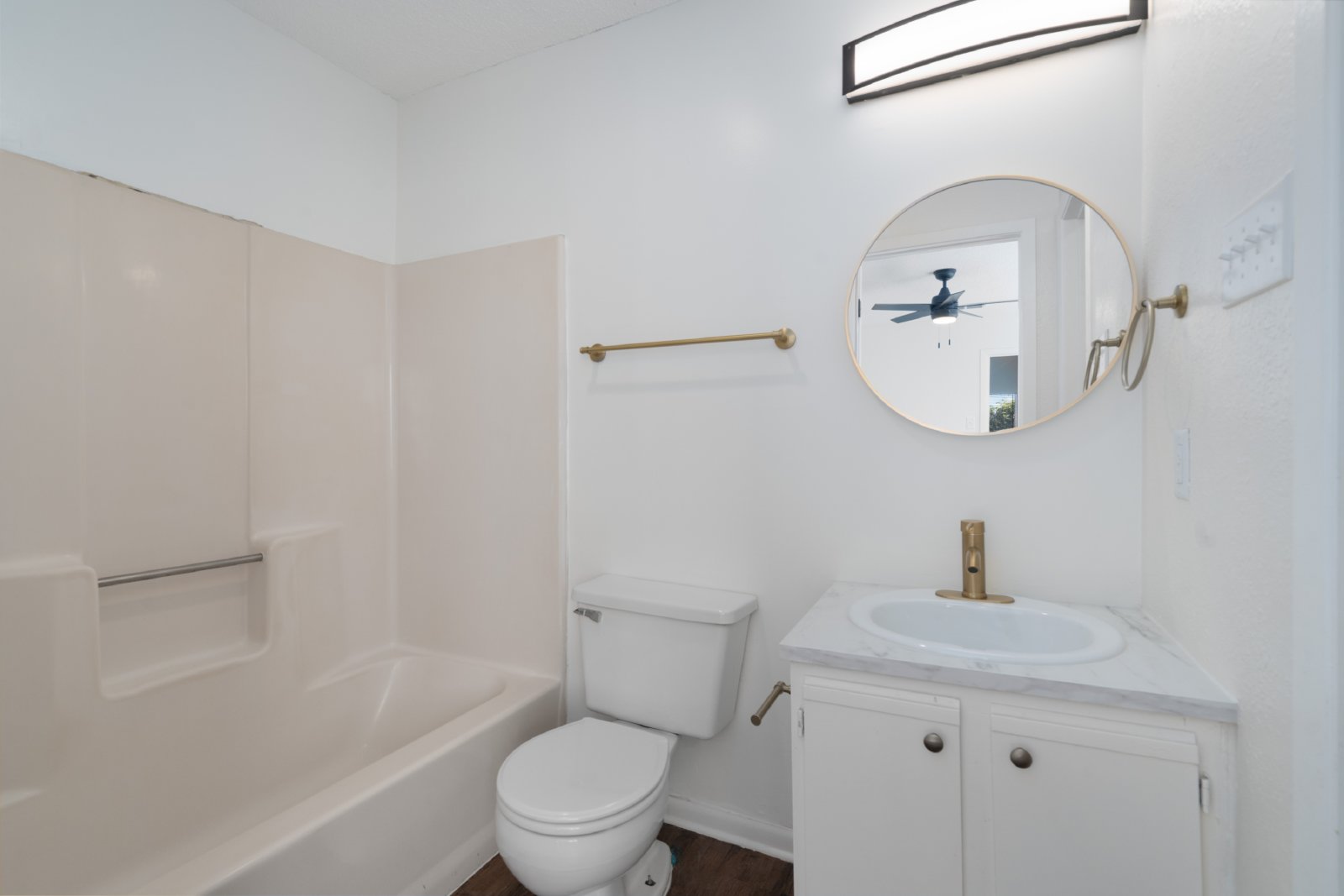 2909 West Slaughter Lane - B property image