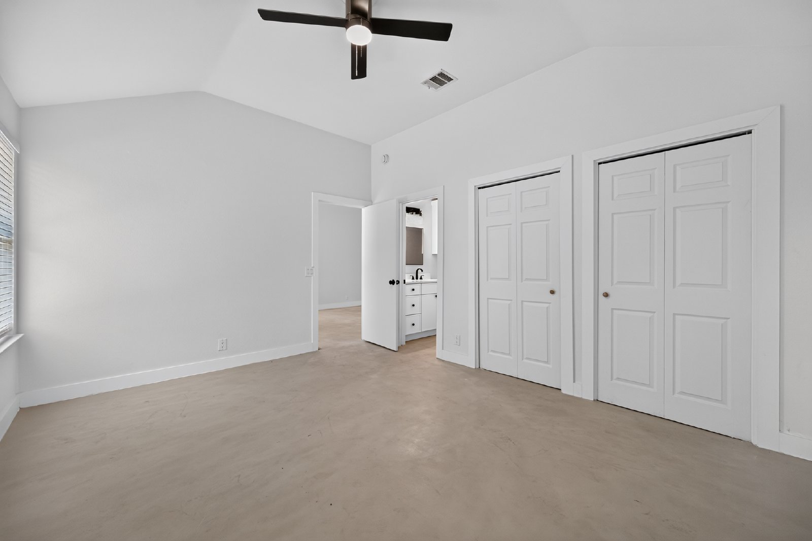 14511 Oliphant St. - 1 property image